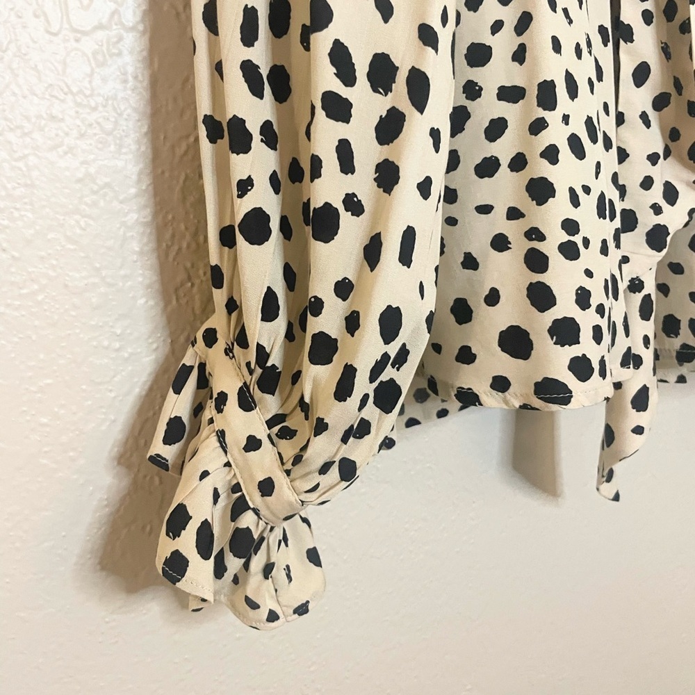 Easel Cream and Black Spotted Blouse - Picture 2 of 4